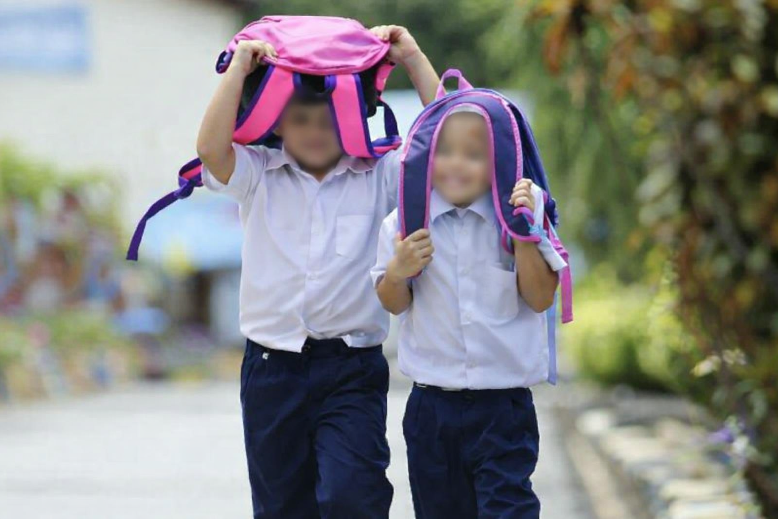 Pelajar bawah panas